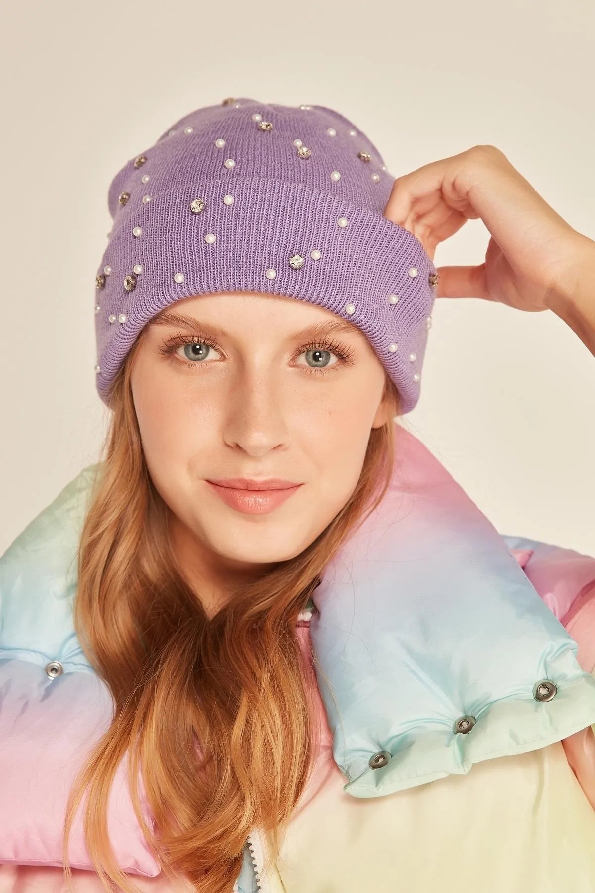 Plain Wool Lilac Beanie With Pearls