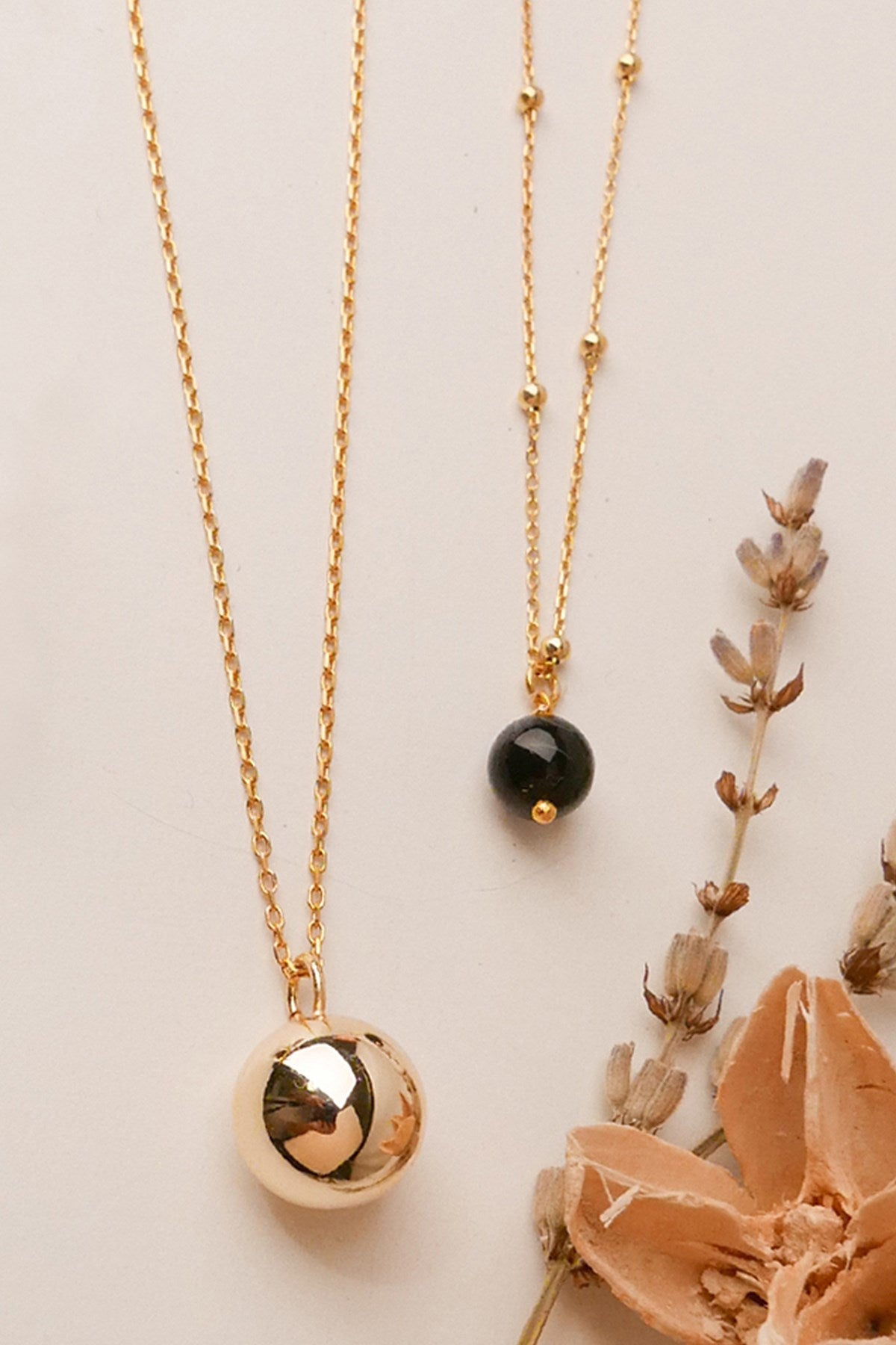 Ball Necklace Gold Plated